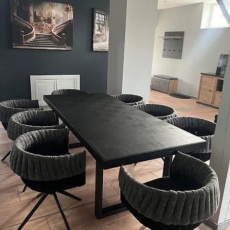 Weinhaus Woehler 3* Шверін