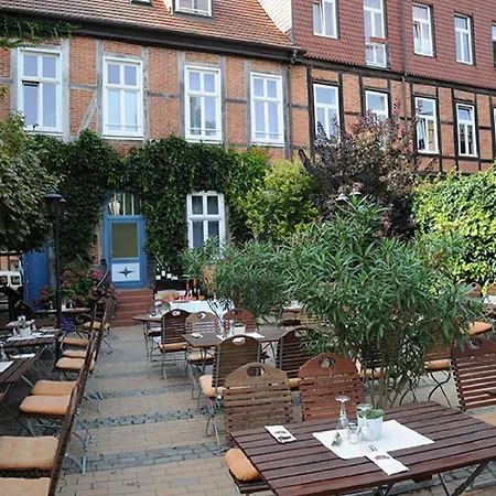 Hotel Weinhaus Woehler 3*