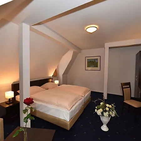 Weinhaus Woehler Hotel