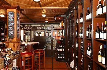 Готель Weinhaus Woehler Шверін