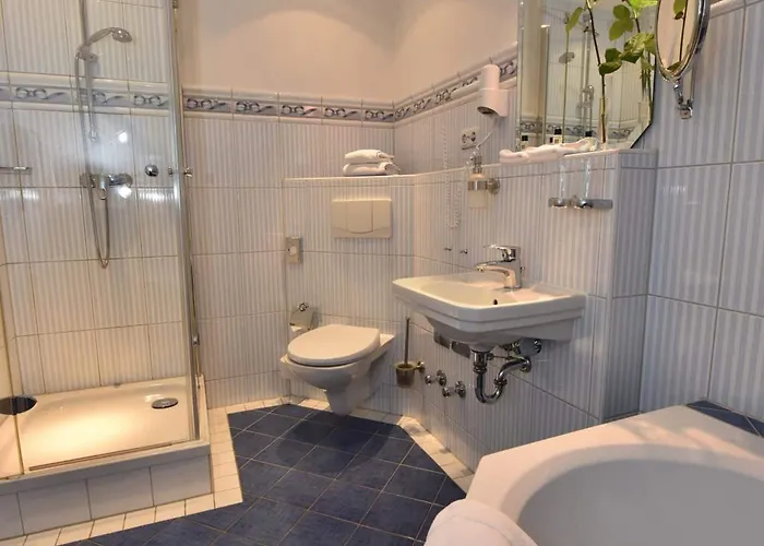 Weinhaus Woehler 3* Schwerin (Mecklenburg-Vorpommern)