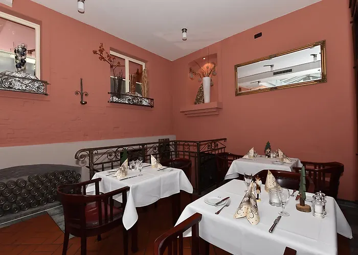 Weinhaus Woehler 3* Schwerin (Mecklenburg-Vorpommern)